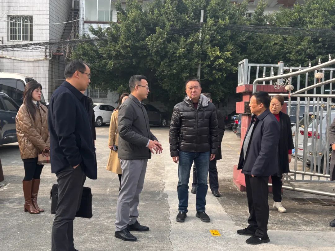 市政协党组副书记、副主席刘泽球带队赴德阳酱油中试基地调研